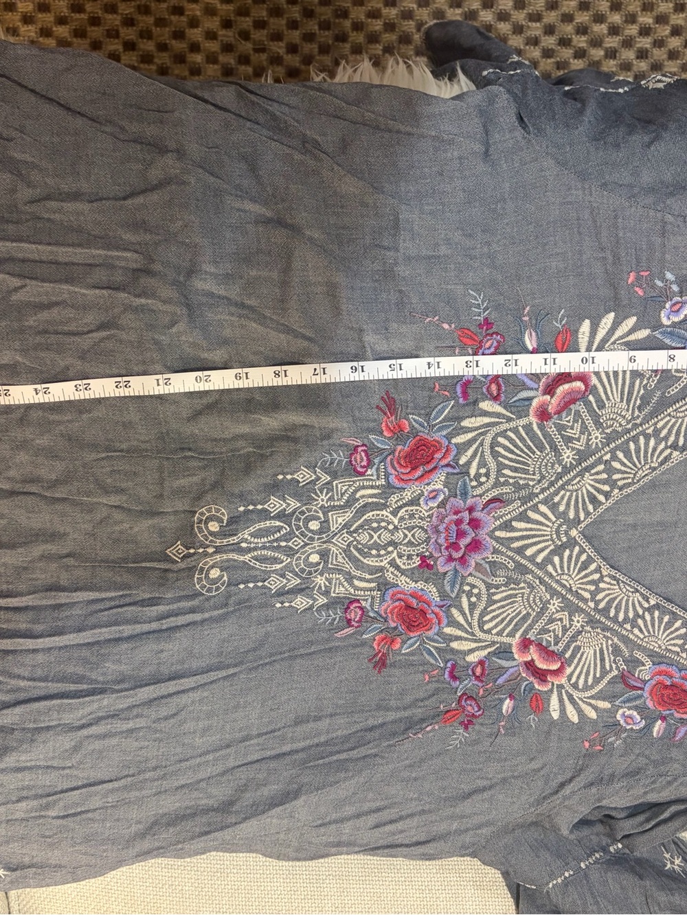 Johnny Was Workshop Chambray Embroidered Caelynn Swing Blouse XXL EUC - Picture 8 of 9